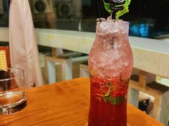 -Mark&Mars Restaurant