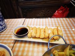 -张氏宽窄巷成都名小吃(茂业百货华强北店)