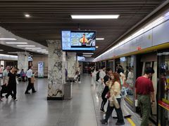 -烈士陵园(地铁站)