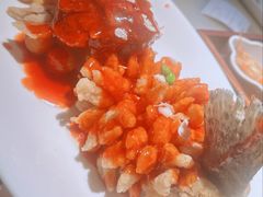 松鼠桂鱼-吴越荣记苏州菜·松鼠桂鱼100%活鱼现做(月光码头店)