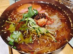 招牌冷面-一顿烧烤(八经街店)