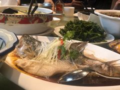 葱烧鱼-铜锣湾·有麝自然香(重庆新天地店)