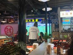-马路牙子烧烤音乐酒馆(望京店)