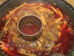 -旧街市鲜货老火锅(大光路店)