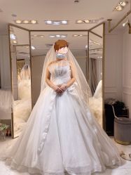 -GRACE KELLY婚纱与礼服(北京店)