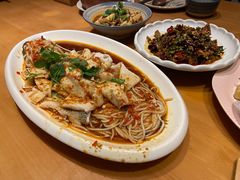 米线鲈鱼-山茶云南菜(中关村店)