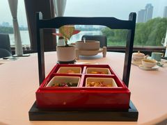 -皇冠明珠鱼翅楼(水上公园店)