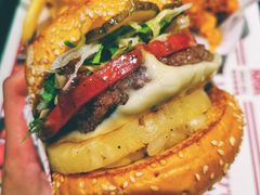 -The Habit Burger Grill 哈比特汉堡(爱琴海店)