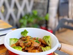 鲍鱼烧土豆-后海16号·北京私房菜