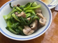 青菜双菇-君东记本帮面馆(天钥桥路店)