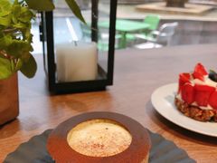 -潮一不贰·法式甜品·生日蛋糕·西式简餐(外滩店)