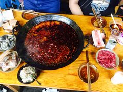 -岗上渣渣老火锅(两路口店)