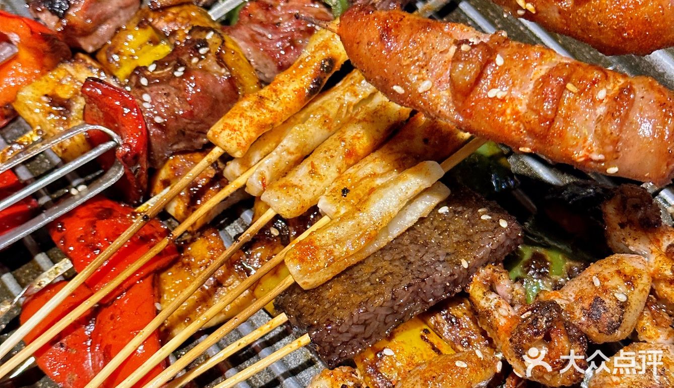  馋哭隔壁小孩的炭烤铺～超绝包浆豆腐