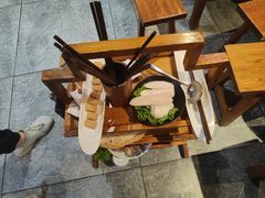 -辣莊重庆老火锅(威海高铁站韩乐坊店)