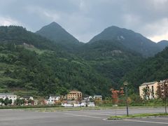 -重庆神龙峡漂流