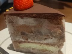 -RUXU入续糖水铺与包(卓悦中心店)