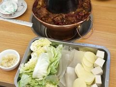 -超越炭火牛蛙火锅鸡(河东店)