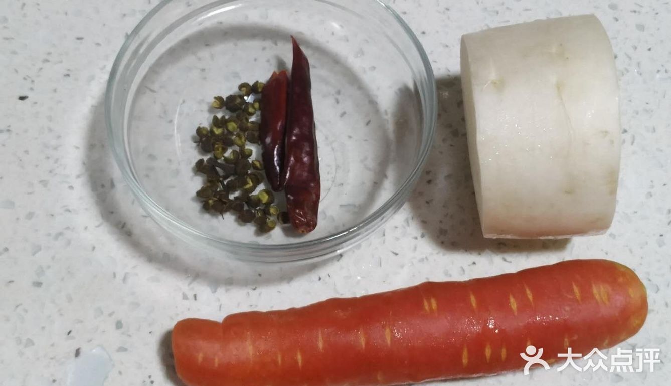 酸辣可口而且脆爽解腻的酸辣萝卜丁