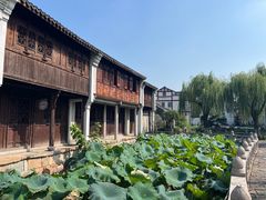 -丝绸小镇荻港古村