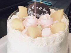 -红宝石·鲜奶小方·海派西点房(浦三店)