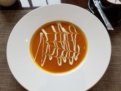 奶油南瓜汤-YUE·6·西式融合餐厅(外滩六号店)