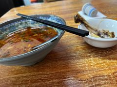 -巍山𤆵肉饵丝