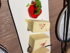 娜帕里勇-那时新疆·车师(大宁音乐广场店)
