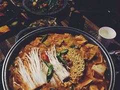 部队火锅-首尔大排档