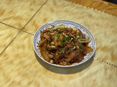 凉拌猪耳朵-四川蹄花饭店