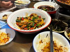 -富正毅三下锅·湘西韵味(天门山索道店)