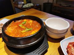 -唯成•韩国炭火烤肉 유성고기