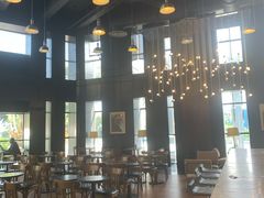 大堂-星巴克(珠海中邦酒店店)