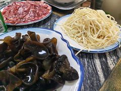 -乳仔牛牦牛汤锅 烤羊排(松潘古城店)