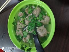 牛肉饼汤-明叔捞面