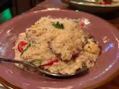-SISTERS BAR RESTAURANT川意酒馆(嘉善老市H楼店)