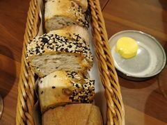 餐前面包-Bistro Les Lilas丁香花小酒馆