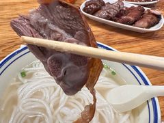 -香辉食馆(新兴路店)