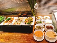 -湖景知味西餐厅•自助餐• 轻食(南京金茂威斯汀大酒店)