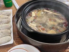 -濠轩阁特色生蚝火锅(水湾路店)
