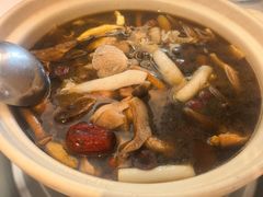-天宜隆蘑菇宴火锅(石景山旗舰店)