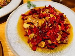 -一朵菌·野生菌探索家火锅(南亚店)