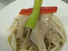 -上海世茂广场(南京东路店)