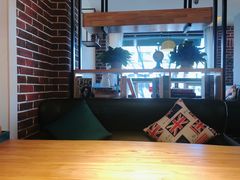 -米兰西典(西坝岗路店)