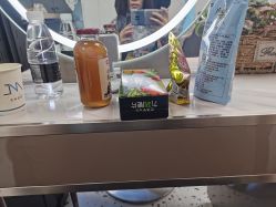 -吉米护肤造型
