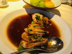 金蒜胜瓜蒸海虾-皇朝会.经典传统粤菜(外滩店)