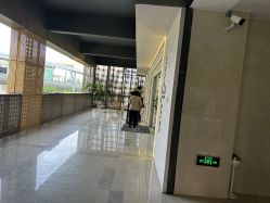 -I+造型烫发染发