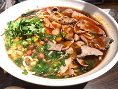 土匪猪肝粉-爆炸头阿姨小四川正宗川味小吃(无任何分店)