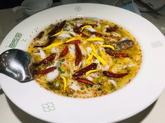 -渔语鱼酸菜鱼新川菜(来福士店)