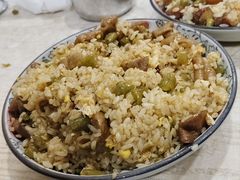 -老头爱马仕酸豇豆炒饭(丰富路店)