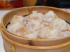 蟹粉虾仁小笼-馋三尺蟹粉小笼(人民广场店)